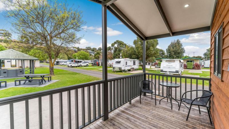 Tasman Holiday Parks - Geelong Room photo